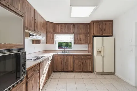 1030 Camphor Lane Deland FL 32720