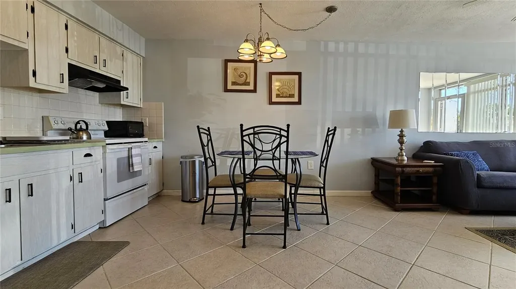 4318 Tahitian Gardens Circle Holiday FL 34691