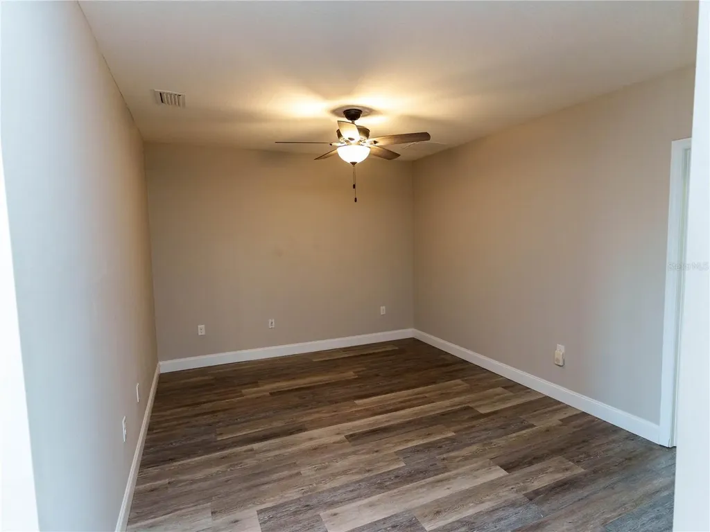 623 53rd Avenue N St Petersburg FL 33703