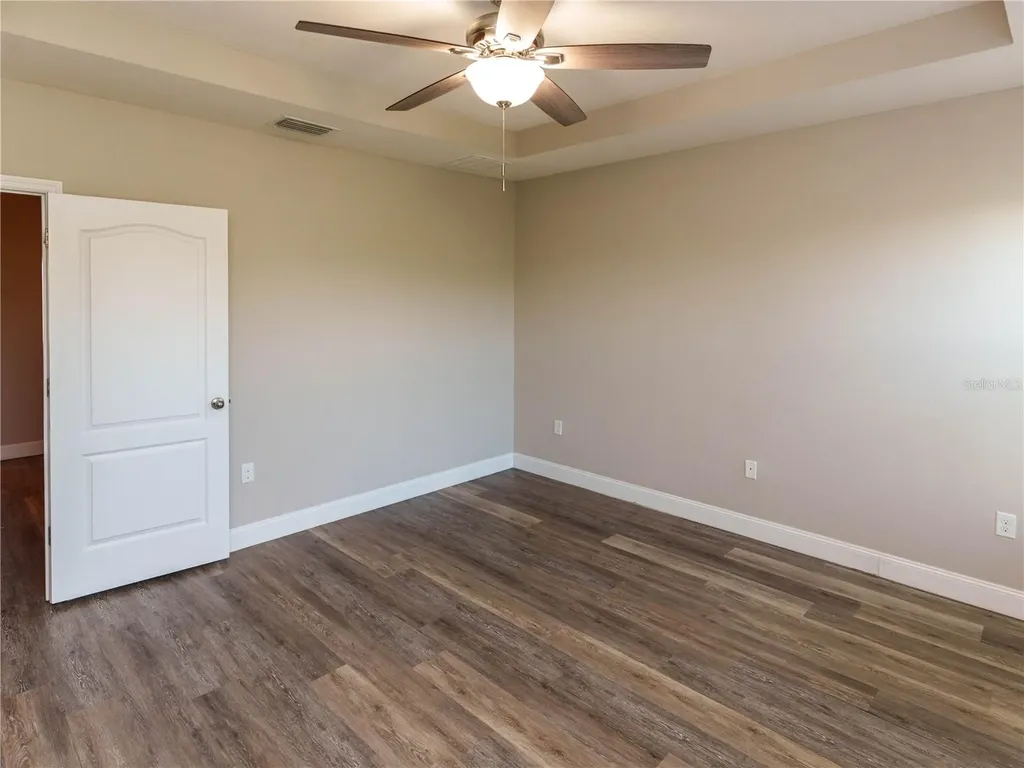 623 53rd Avenue N St Petersburg FL 33703