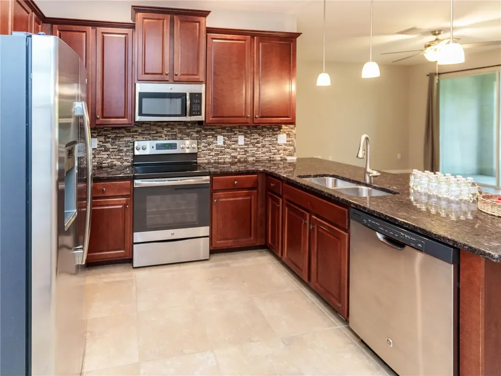 623 53rd Avenue N St Petersburg FL 33703