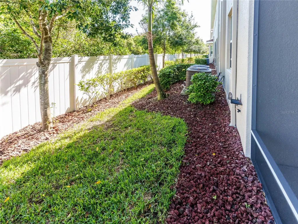 623 53rd Avenue N St Petersburg FL 33703