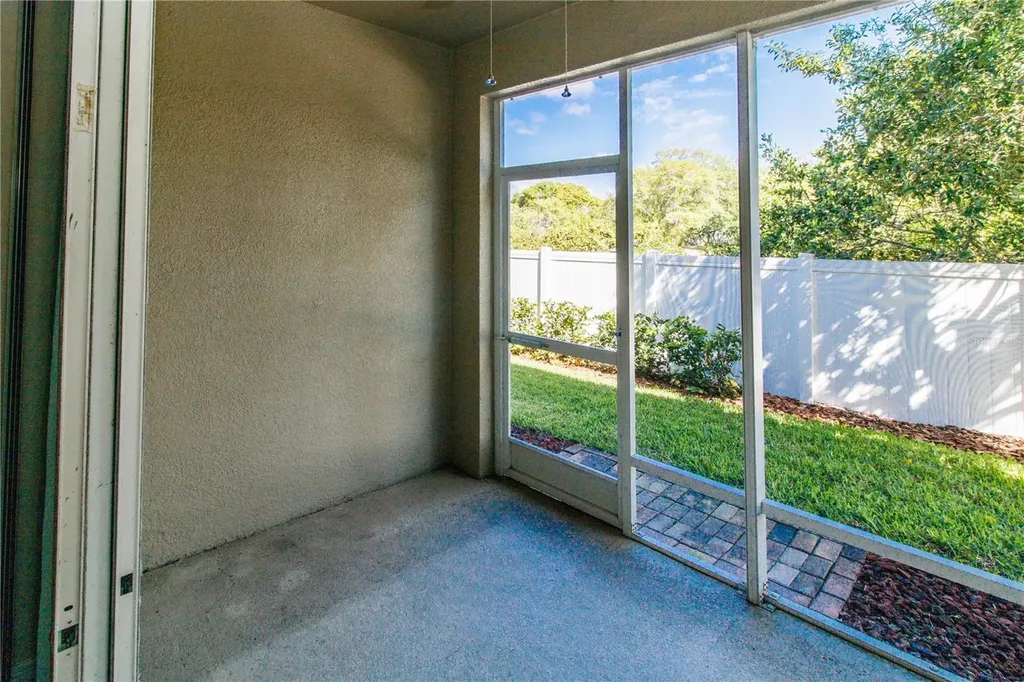 623 53rd Avenue N St Petersburg FL 33703