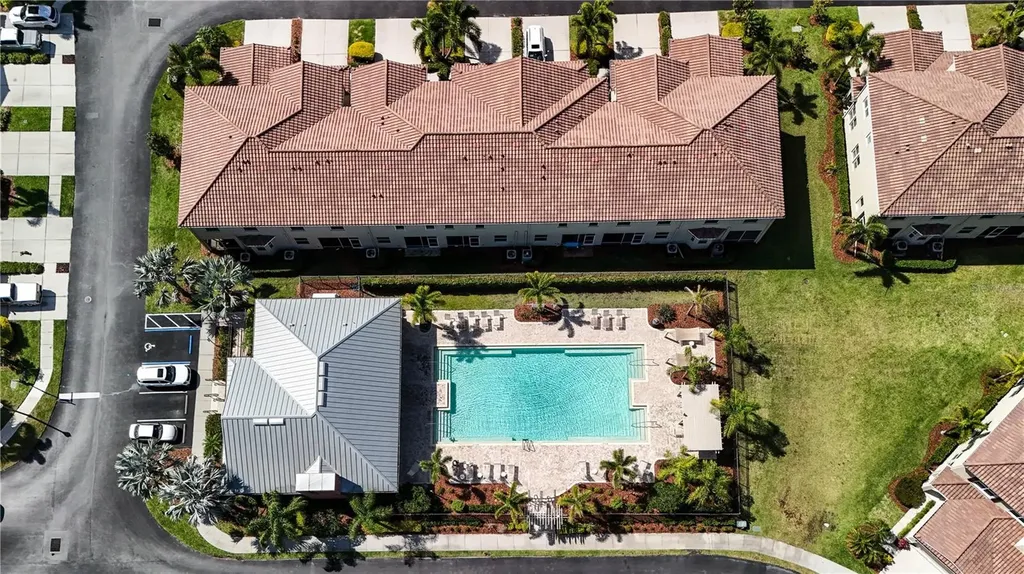 623 53rd Avenue N St Petersburg FL 33703