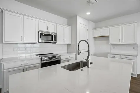31546 Azure Beach Drive San Antonio FL 33576