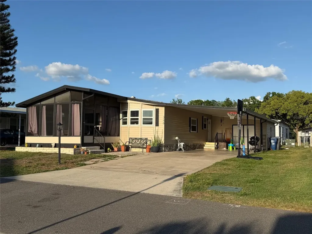 6710 36th Avenue E Palmetto FL 34221
