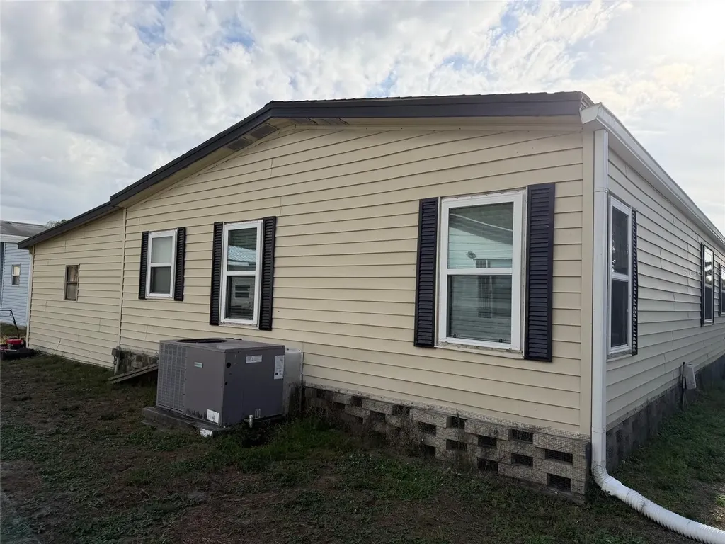 6710 36th Avenue E Palmetto FL 34221