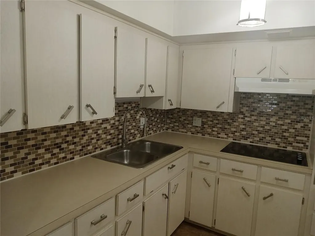2331 Finlandia Lane Clearwater FL 33763