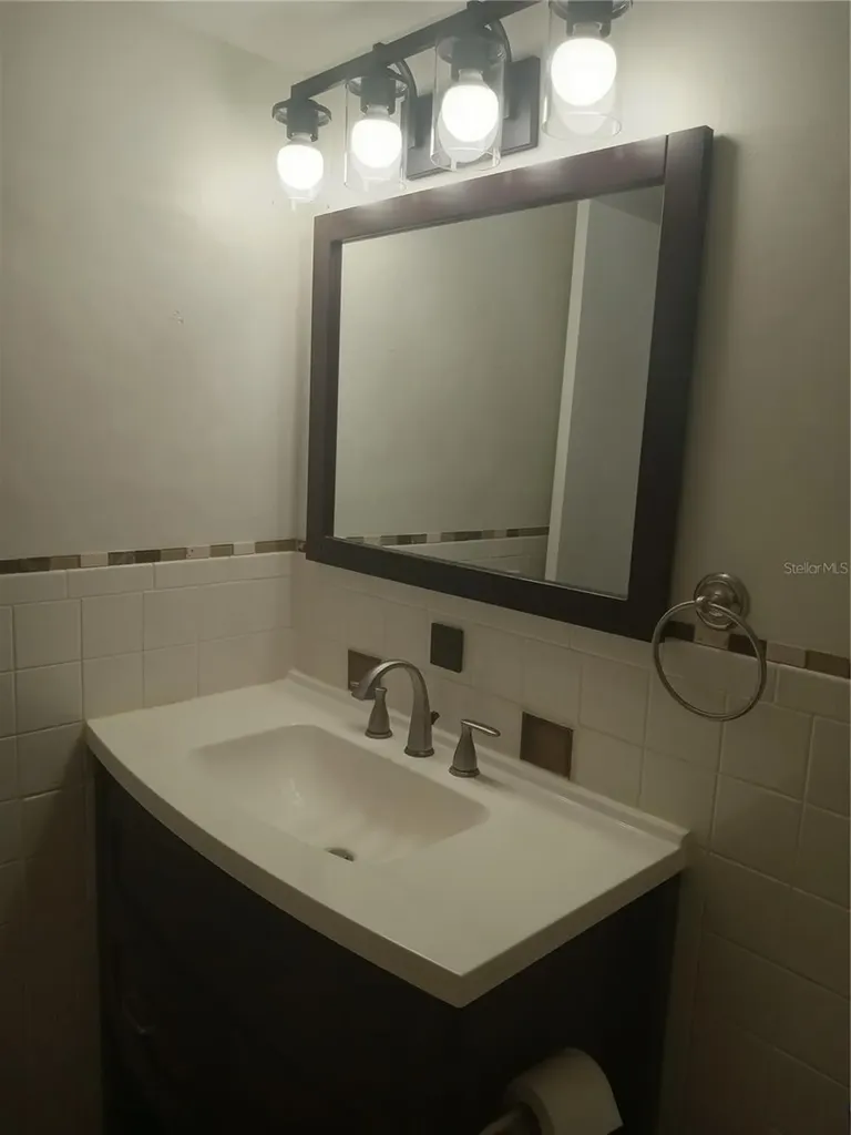 2331 Finlandia Lane Clearwater FL 33763