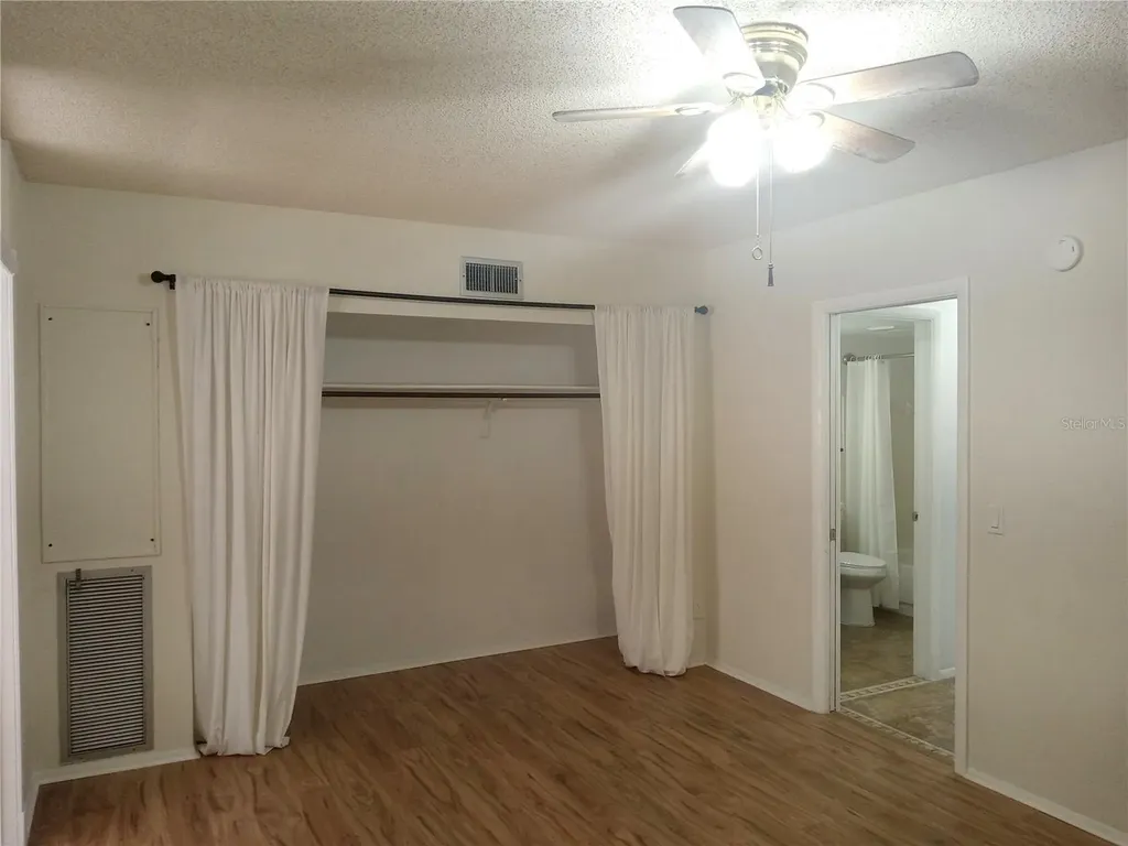 2331 Finlandia Lane Clearwater FL 33763