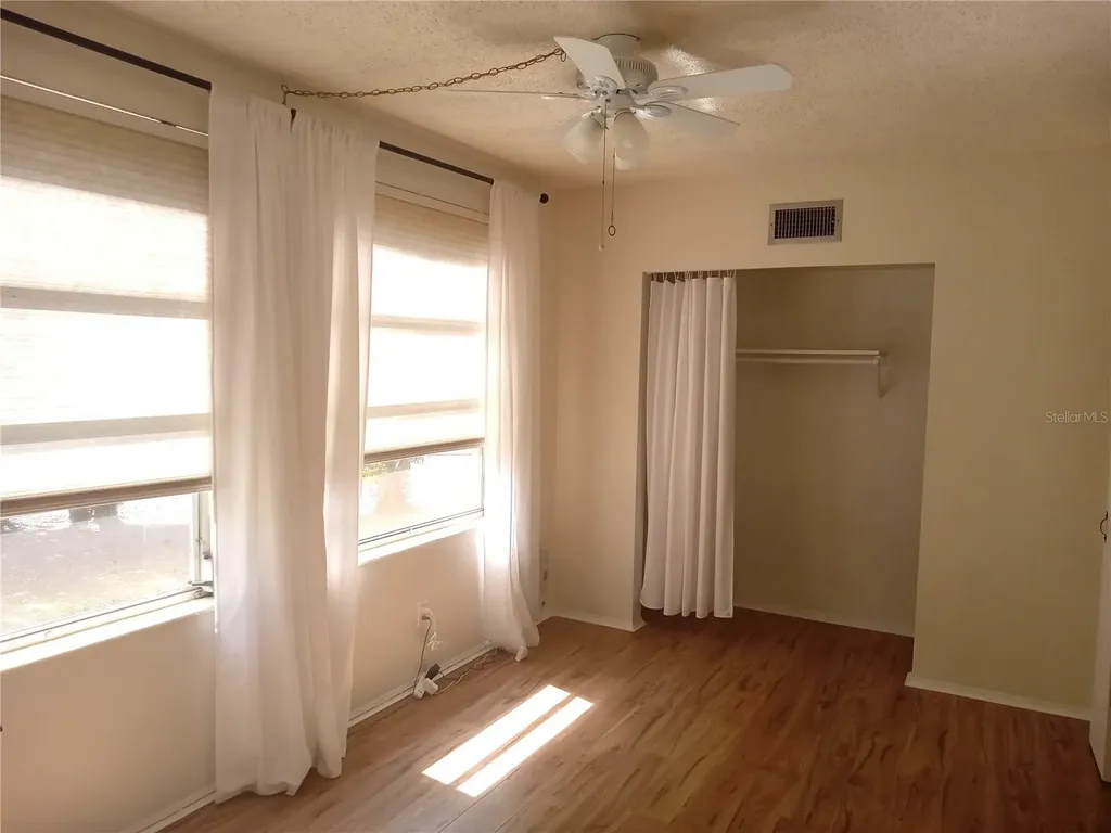 2331 Finlandia Lane Clearwater FL 33763