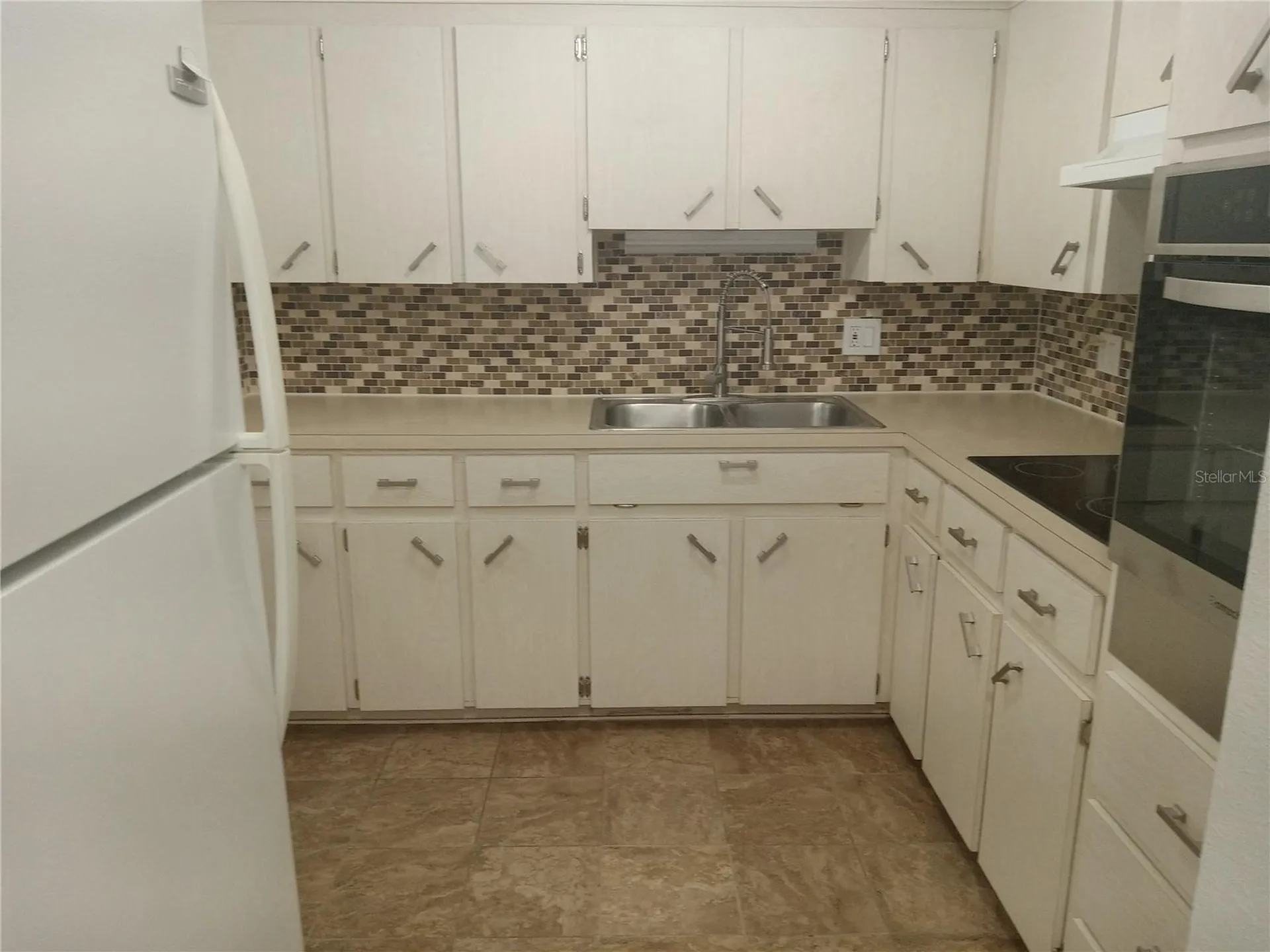 2331 Finlandia Lane Clearwater FL 33763