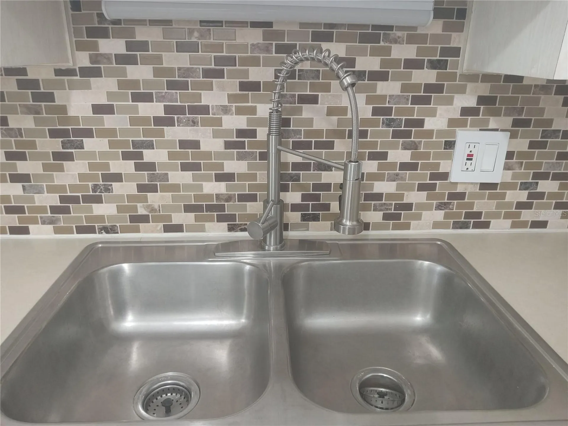 2331 Finlandia Lane Clearwater FL 33763