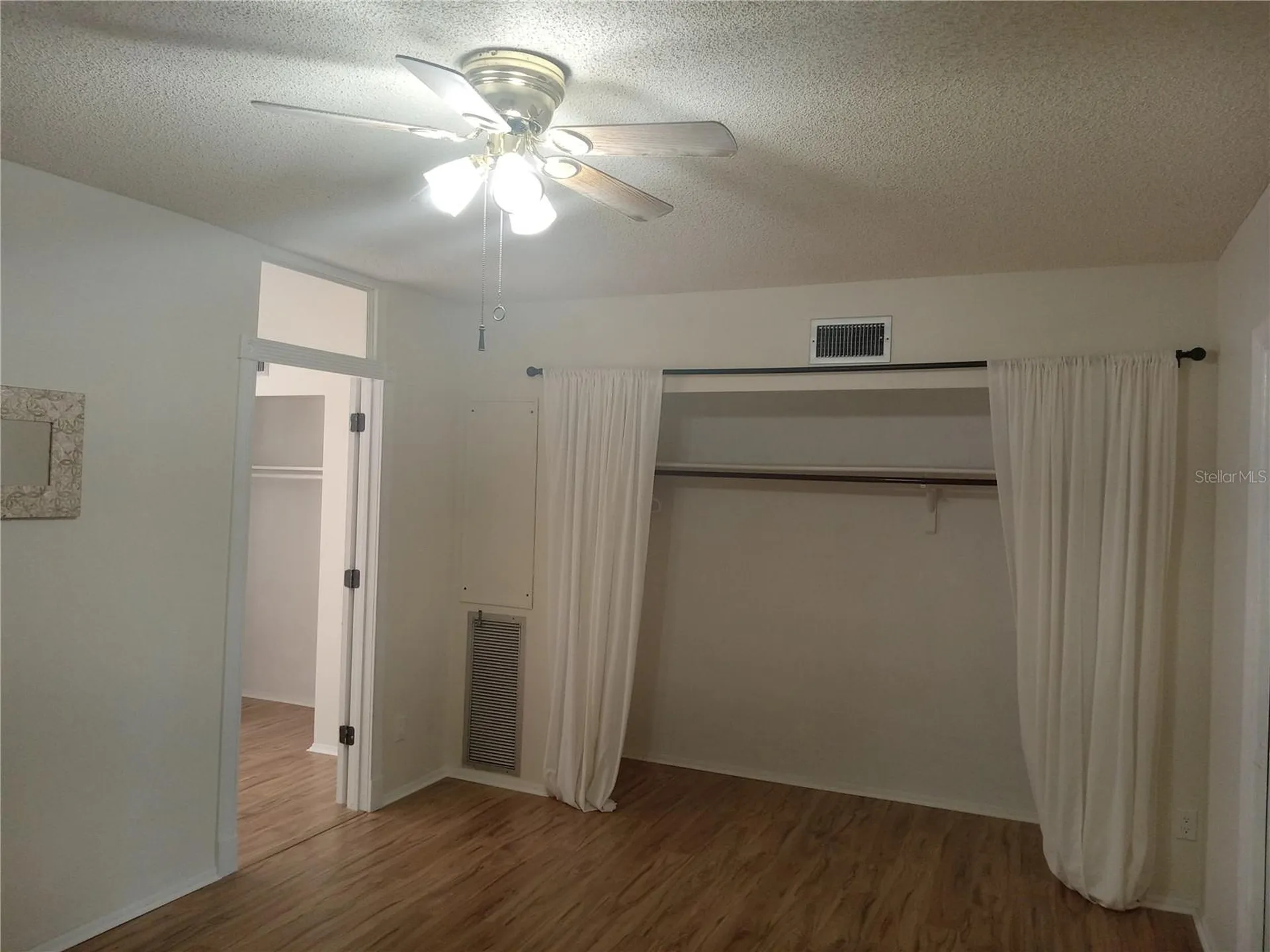 2331 Finlandia Lane Clearwater FL 33763
