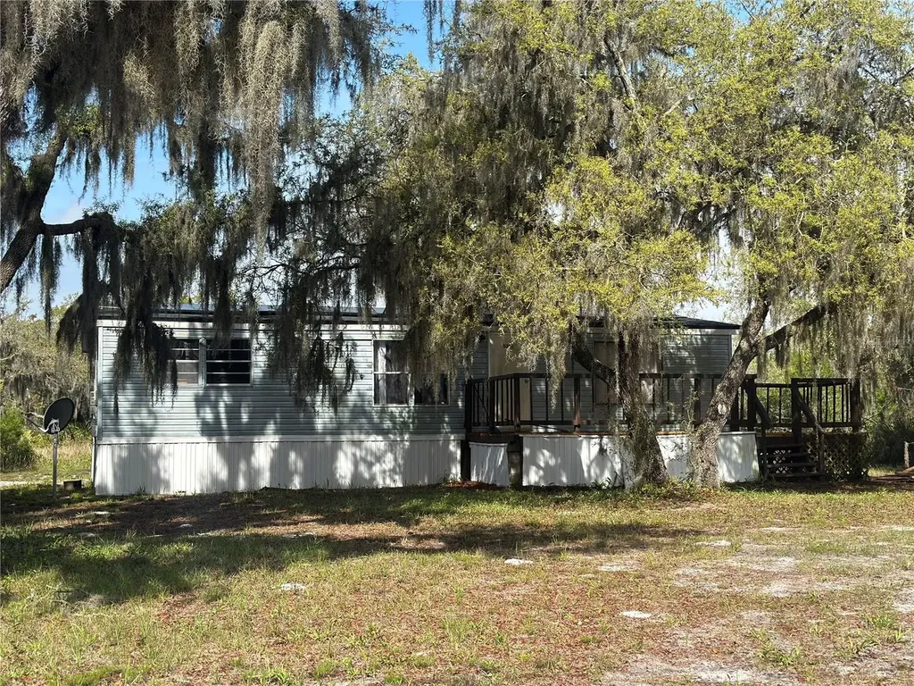 5230 Woodville Street Lake Wales FL 33859