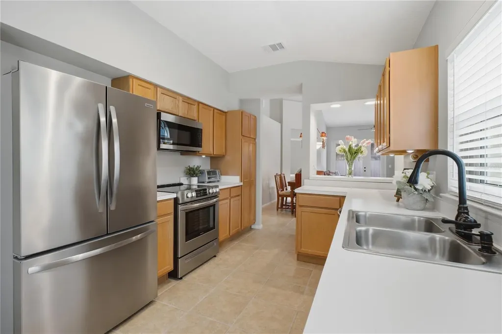 10635 Satinwood Circle Orlando FL 32825