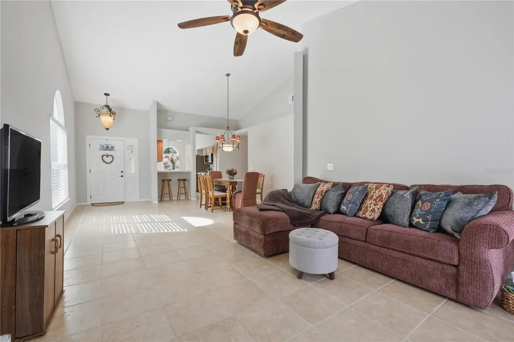 10635 Satinwood Circle Orlando FL 32825