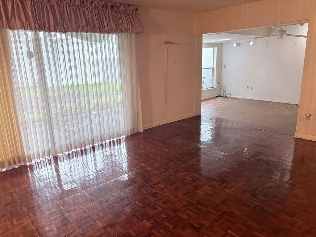 14111 Cypress Circle Tampa FL 33618