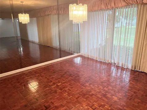 14111 Cypress Circle Tampa FL 33618