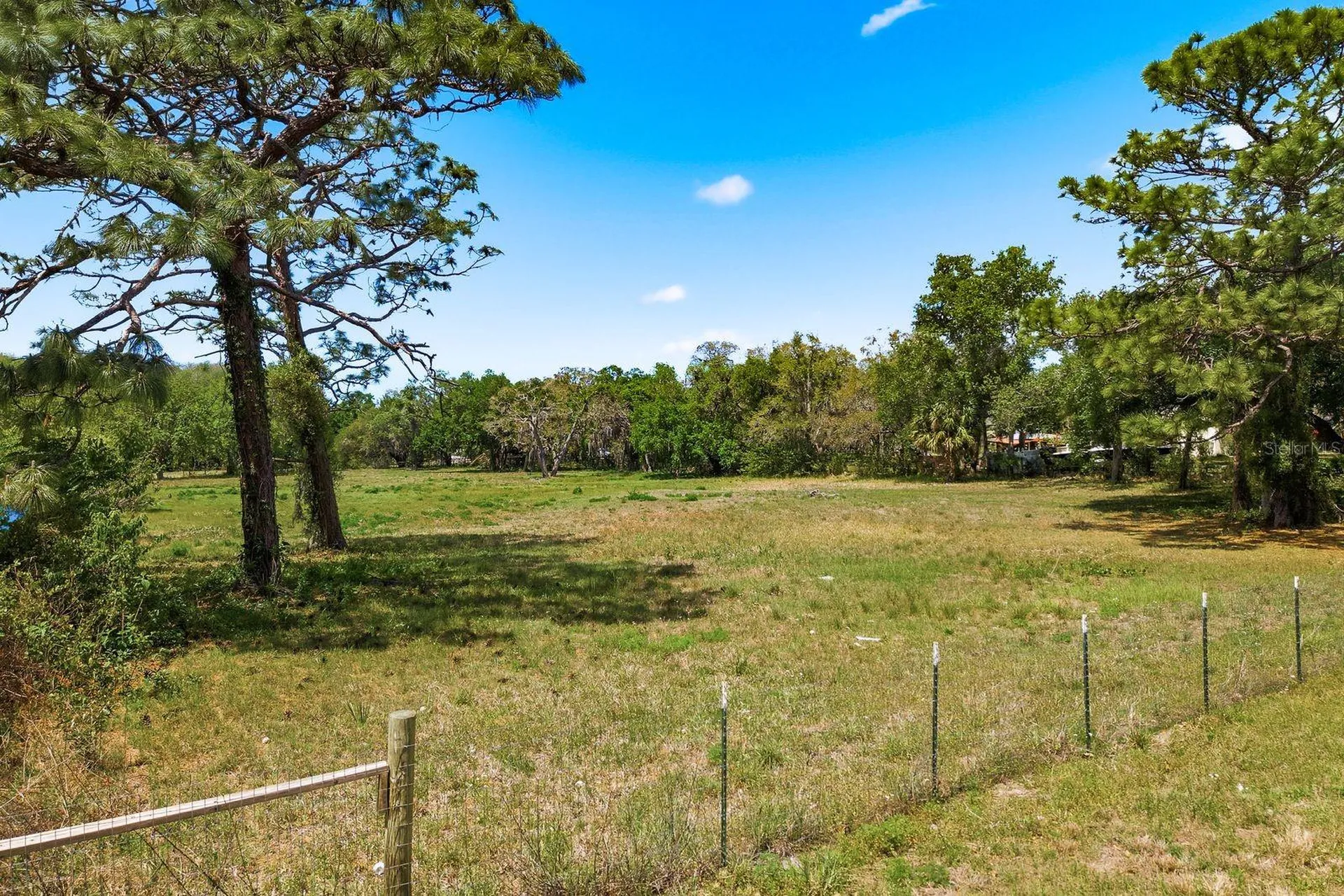 10675 Hilltop Drive New Port Richey FL 34654