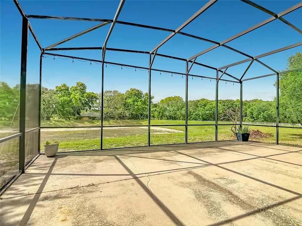 344 Magneta Loop Auburndale FL 33823