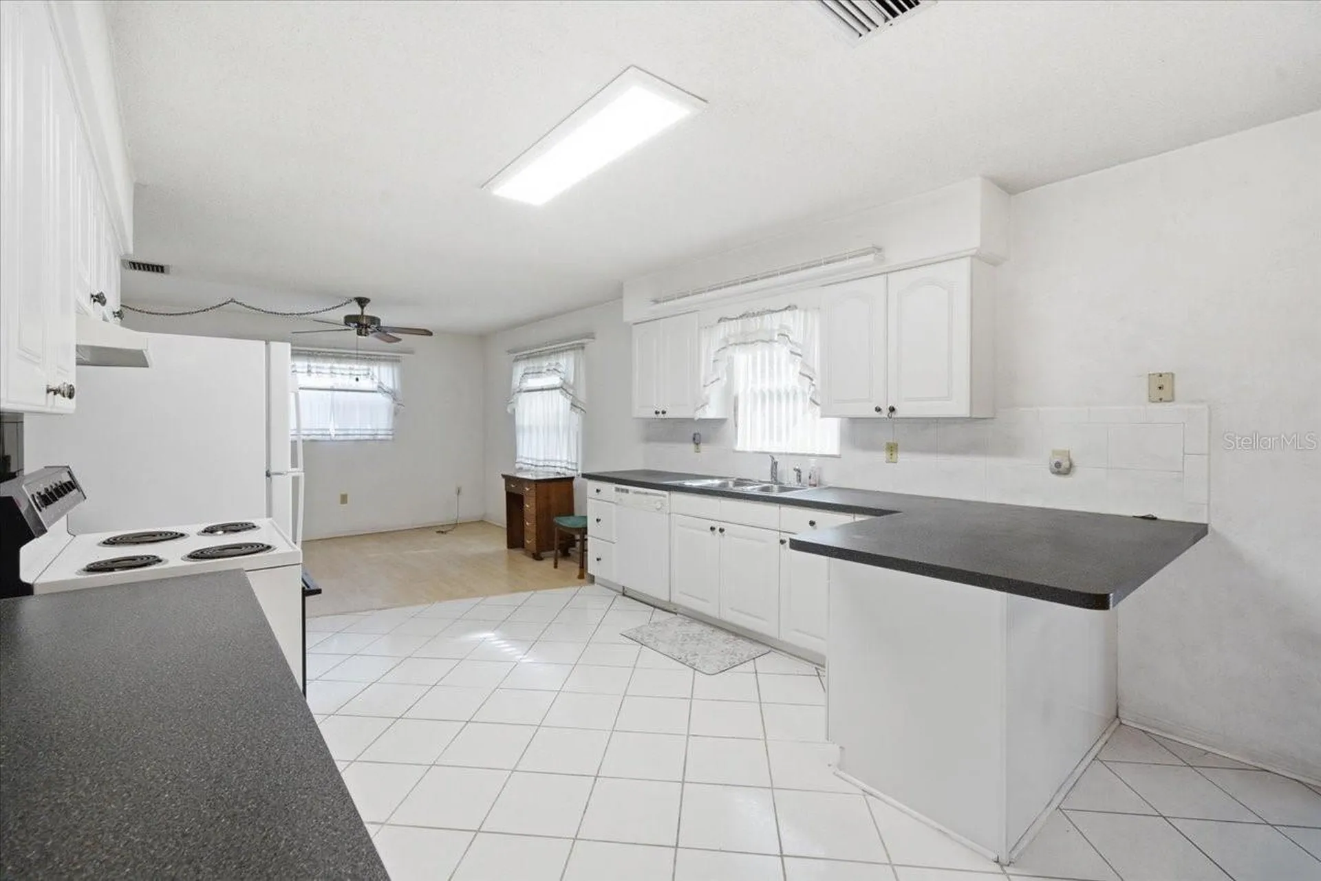 140 Patlin Circle E Largo FL 33770