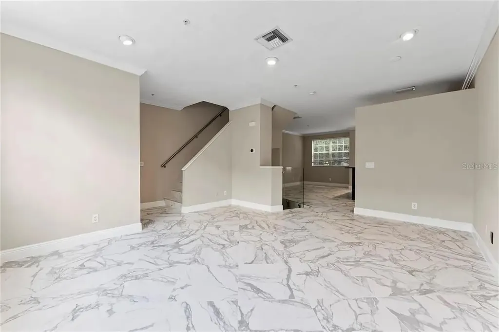 1437 Harbour Walk Road Tampa FL 33602
