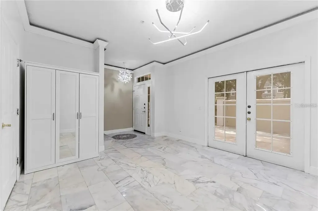 1437 Harbour Walk Road Tampa FL 33602