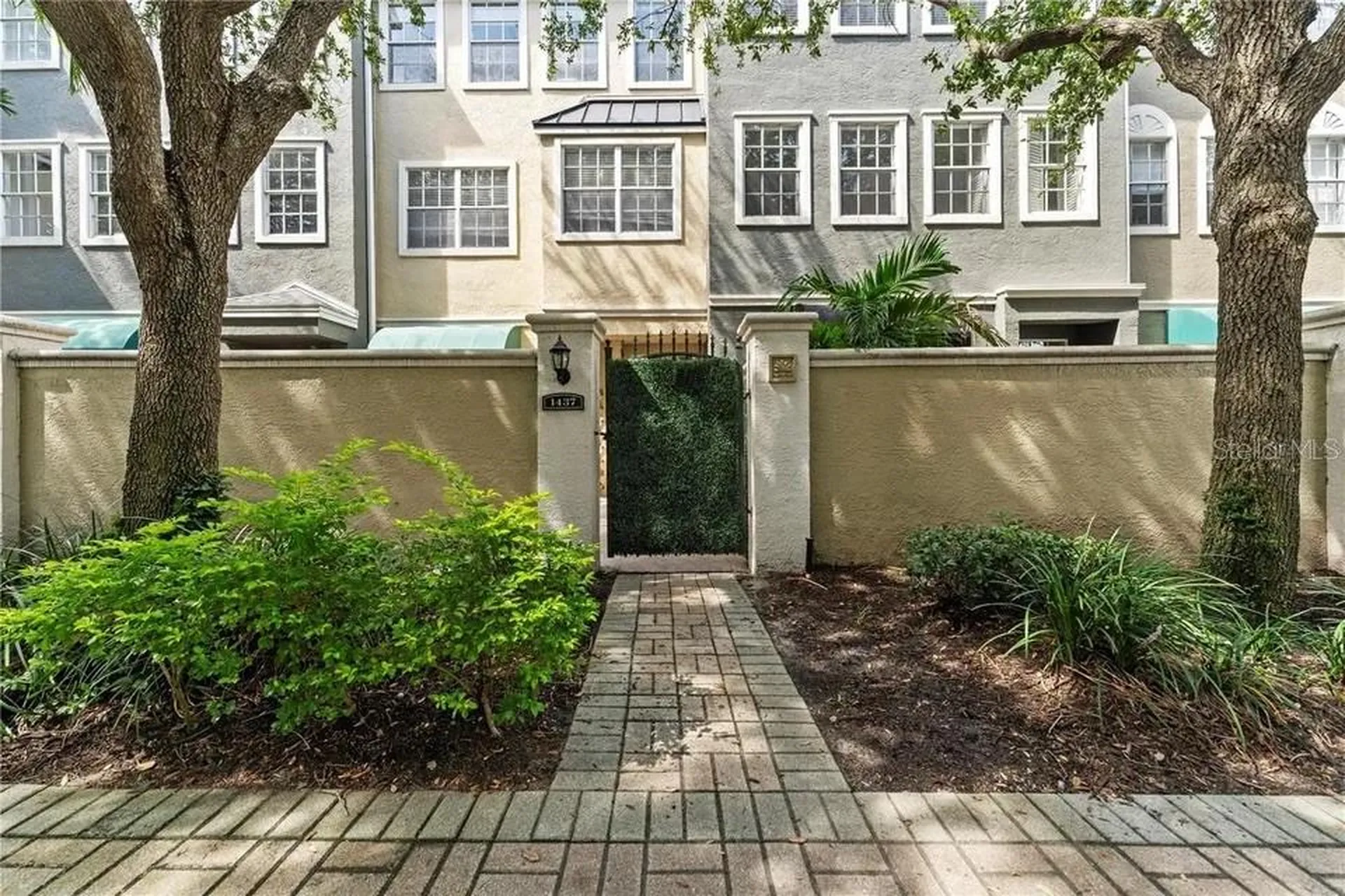 1437 Harbour Walk Road Tampa FL 33602
