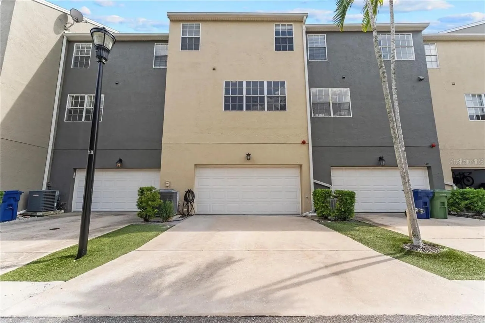 1437 Harbour Walk Road Tampa FL 33602