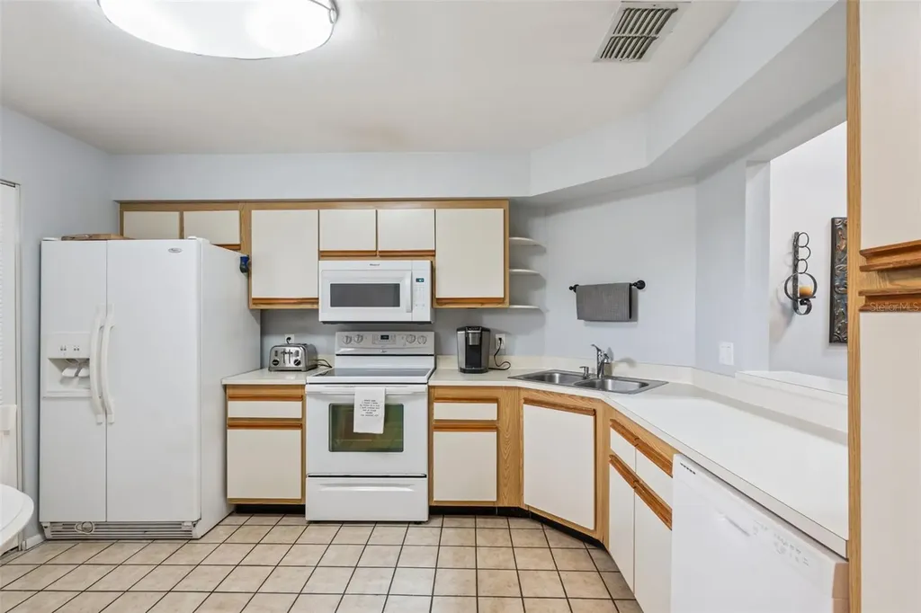3008 Clubview Drive Orlando FL 32822
