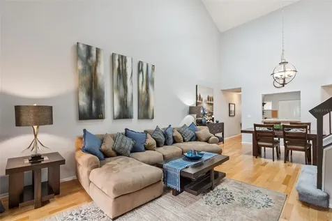 3008 Clubview Drive Orlando FL 32822
