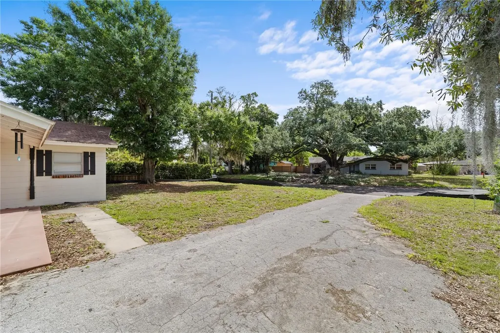1881 Lake Spier Drive Winter Park FL 32789