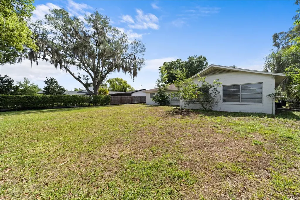 1881 Lake Spier Drive Winter Park FL 32789