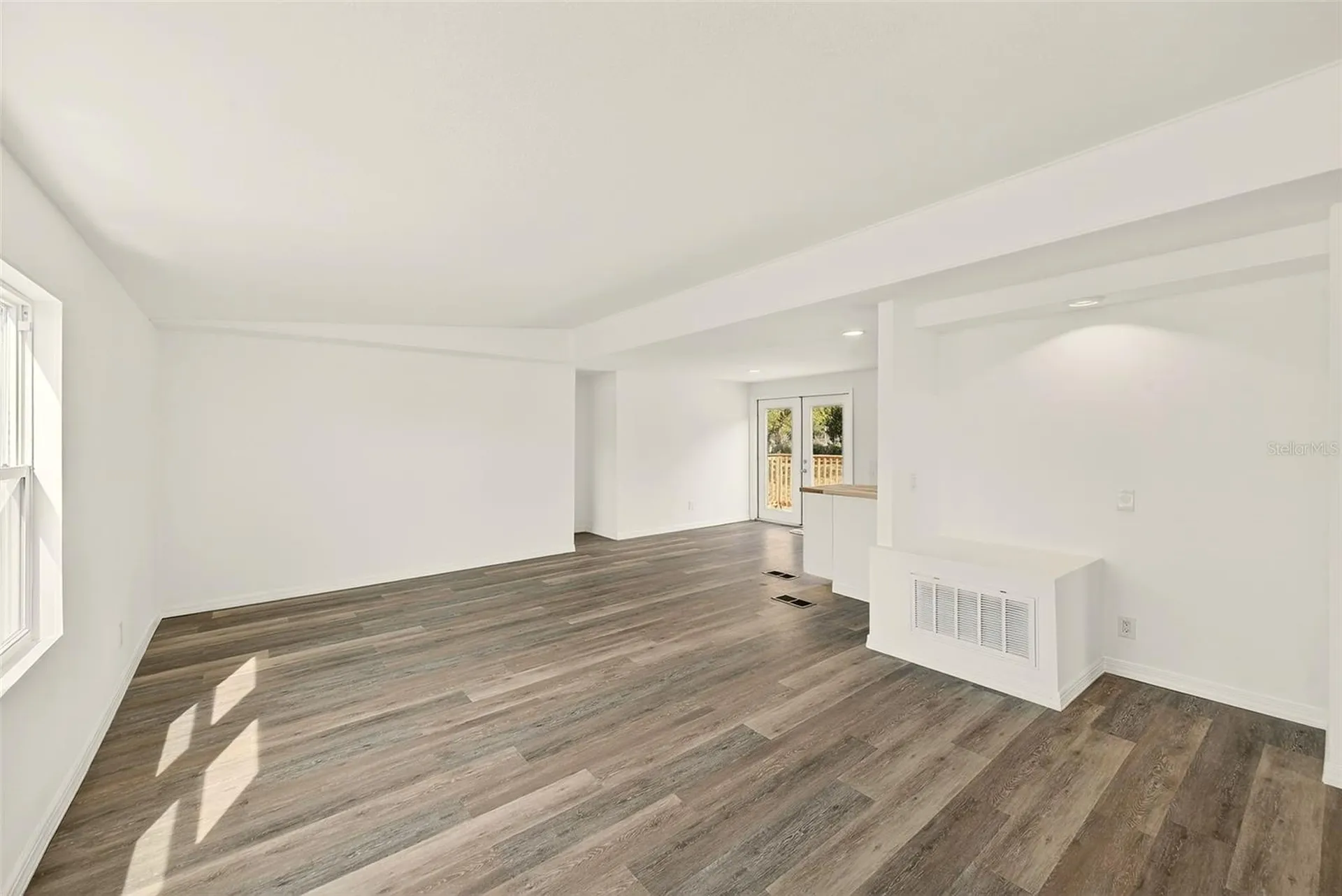 10301 Hudson Avenue Hudson FL 34669