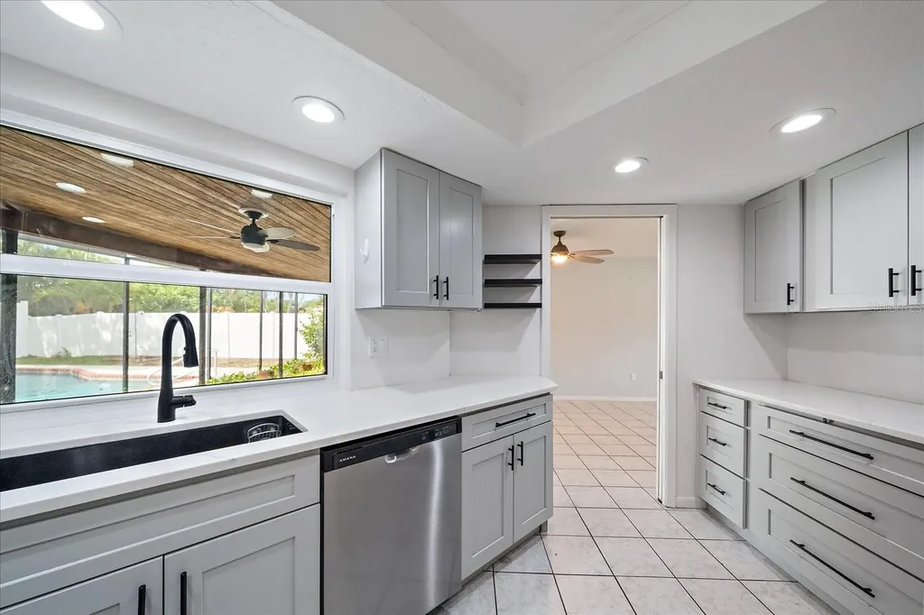 6416 Samoa Drive Sarasota FL 34241