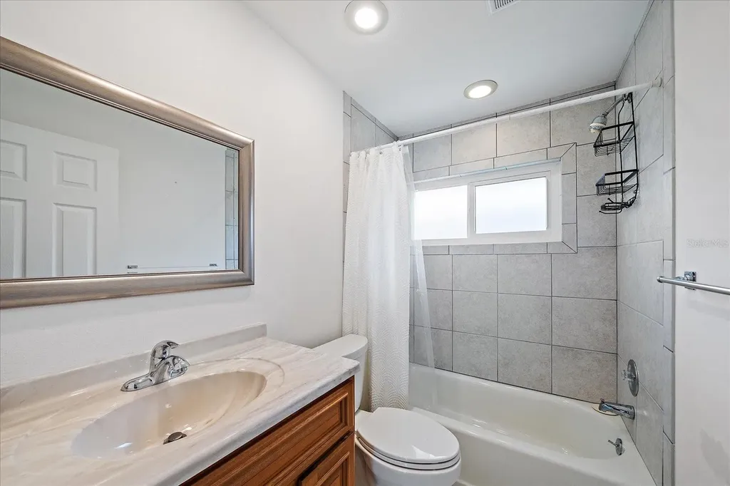 6416 Samoa Drive Sarasota FL 34241