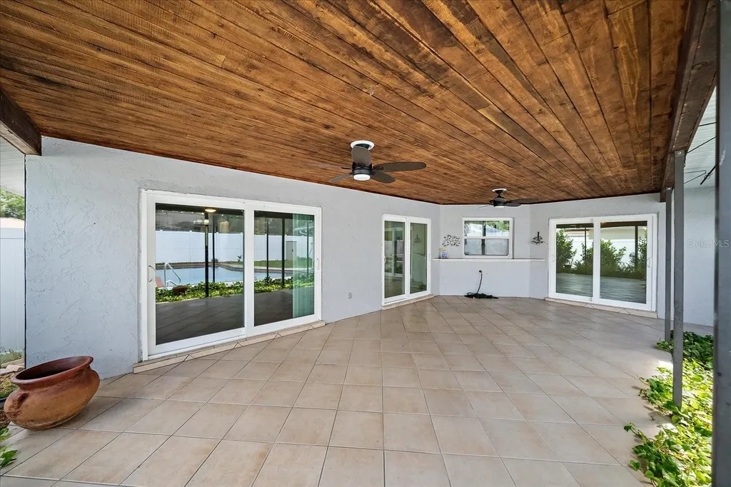 6416 Samoa Drive Sarasota FL 34241