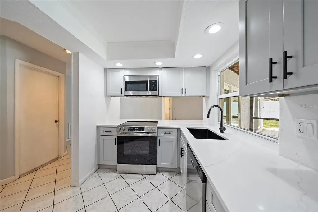 6416 Samoa Drive Sarasota FL 34241