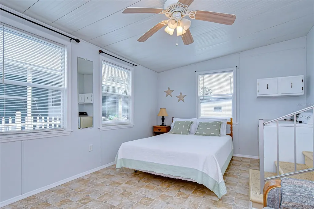 38634 Lansing Avenue Zephyrhills FL 33542