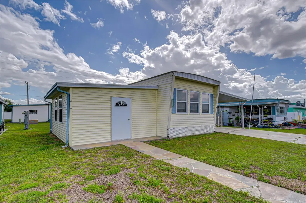 38634 Lansing Avenue Zephyrhills FL 33542