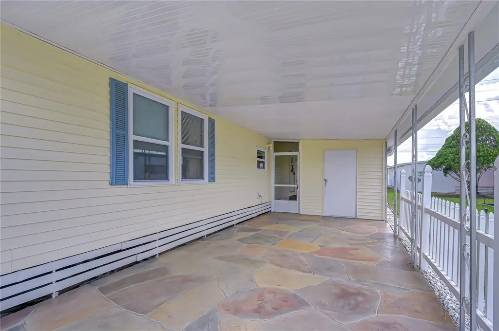 38634 Lansing Avenue Zephyrhills FL 33542