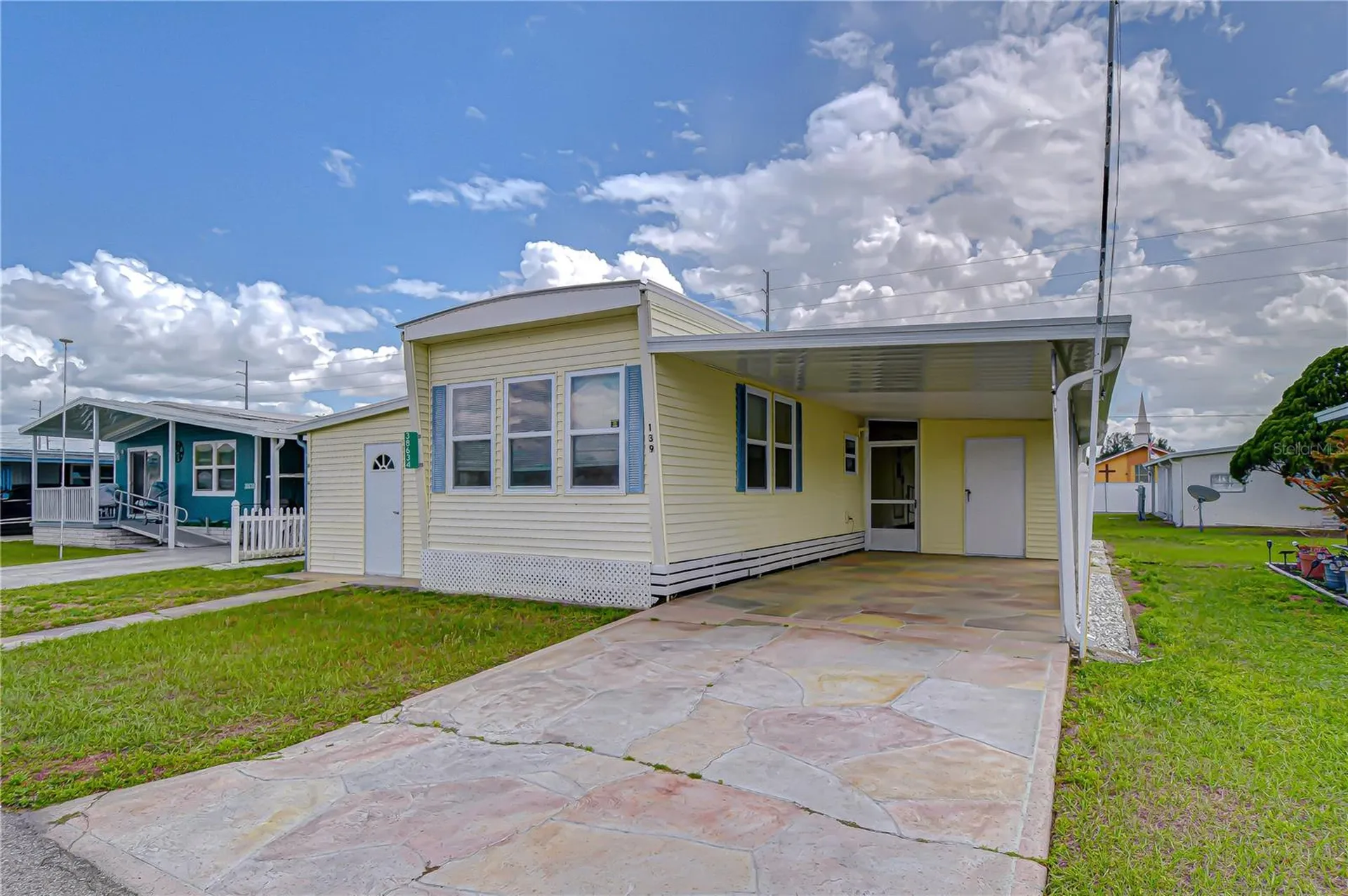 38634 Lansing Avenue Zephyrhills FL 33542