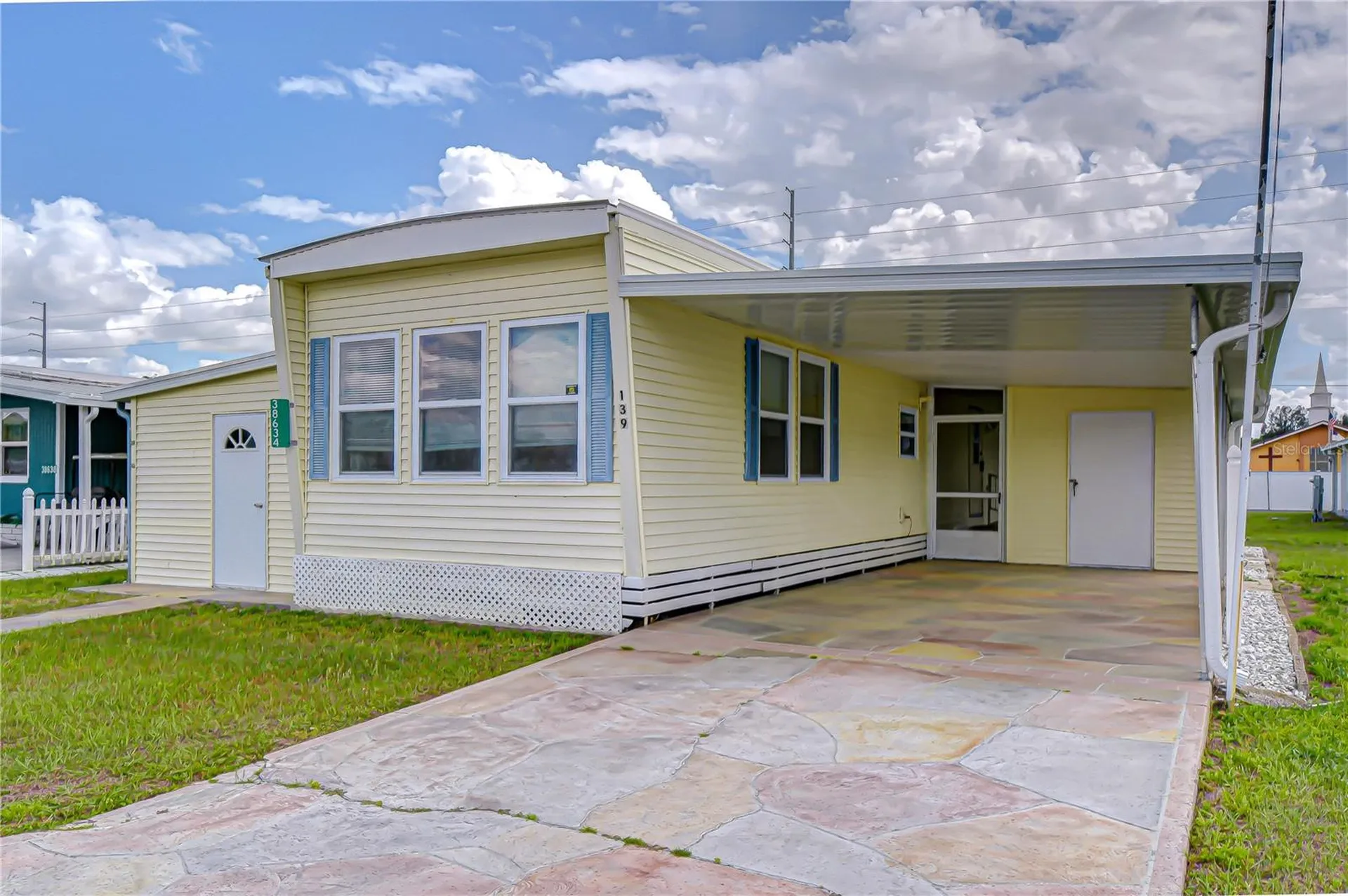 38634 Lansing Avenue Zephyrhills FL 33542