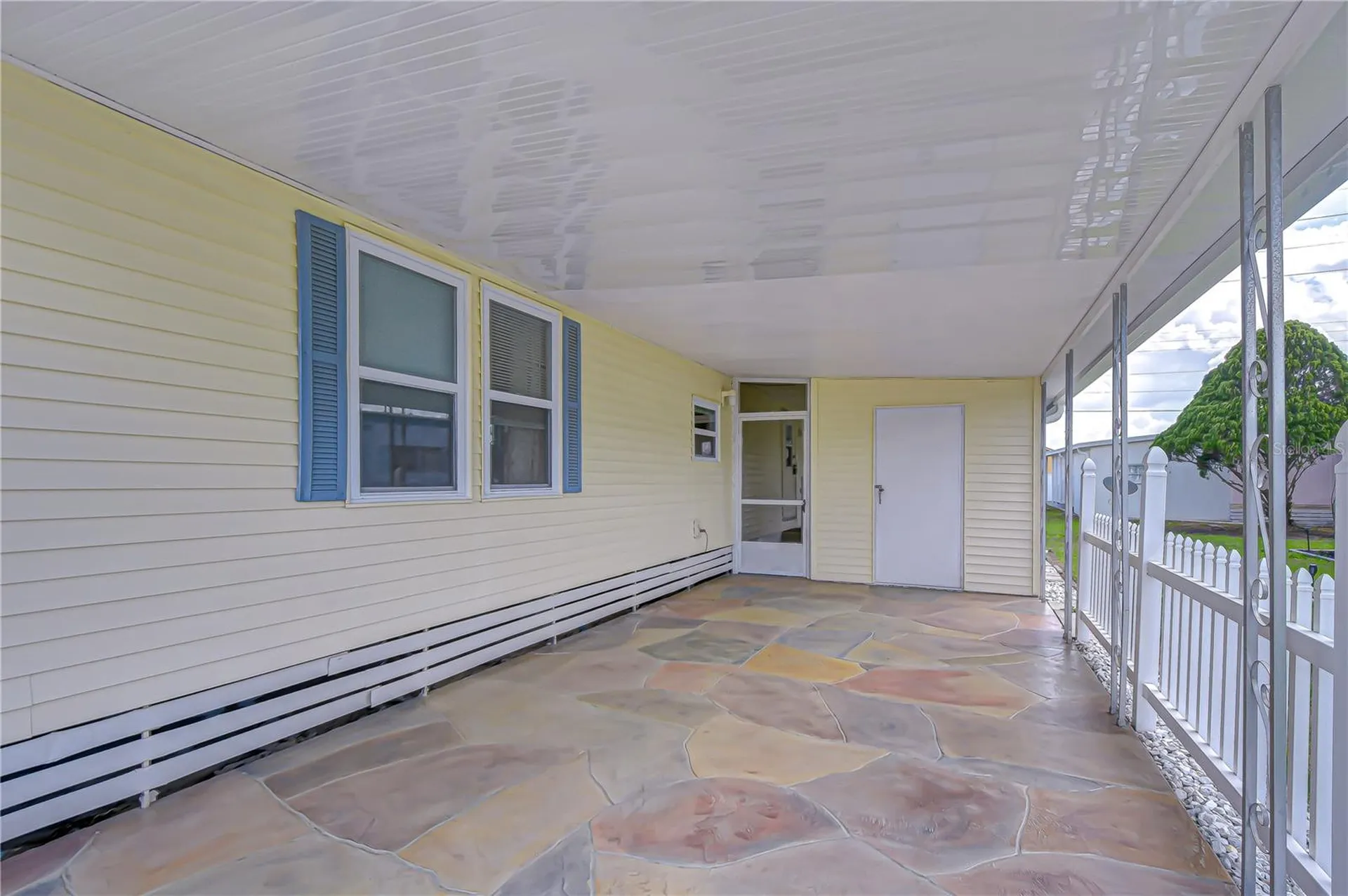 38634 Lansing Avenue Zephyrhills FL 33542