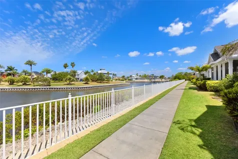 5702 Tides Place Apollo Beach FL 33572
