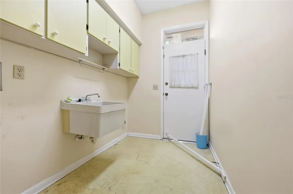 1352 Errol Parkway Apopka FL 32712