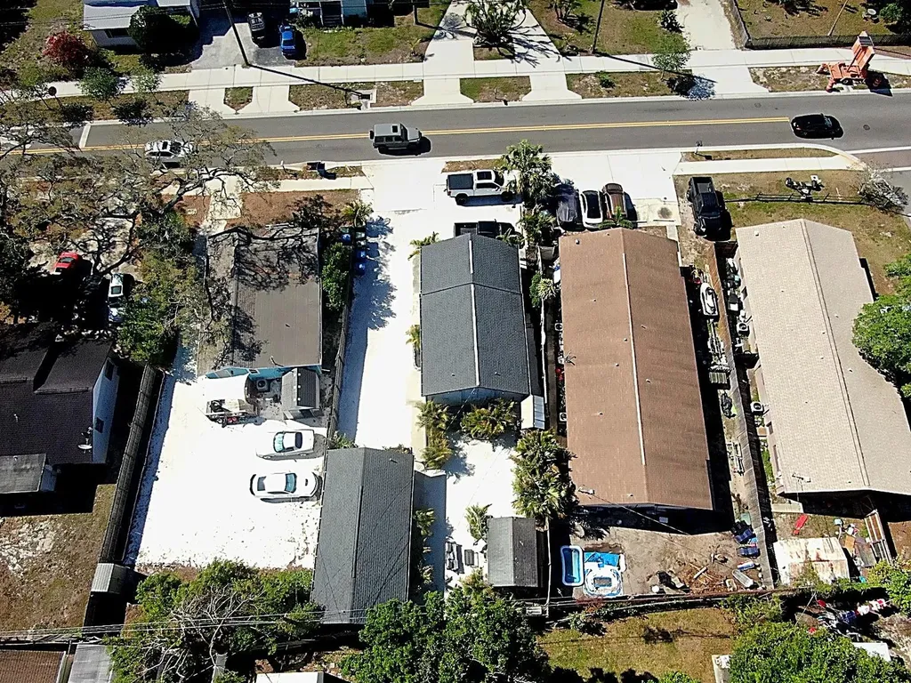 522 Rosery Road NW Largo FL 33770