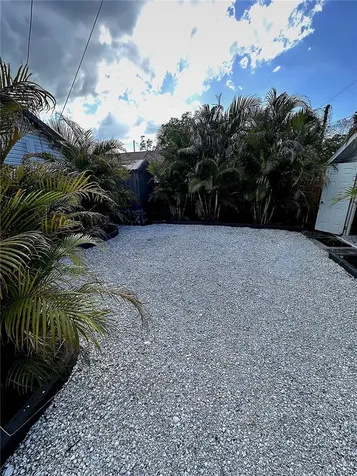 522 Rosery Road NW Largo FL 33770