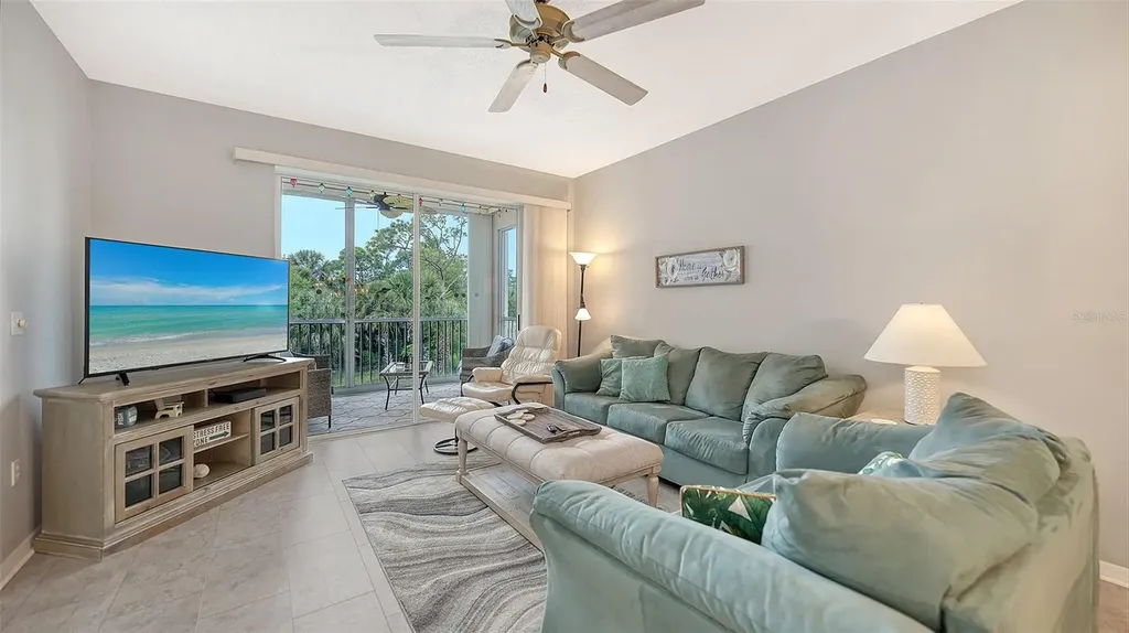 9630 Club South Circle Sarasota FL 34238
